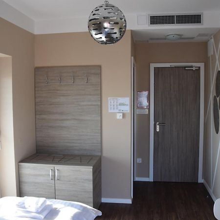 Daka Prenocisce Motel Velika Vas pri Krskem Room photo